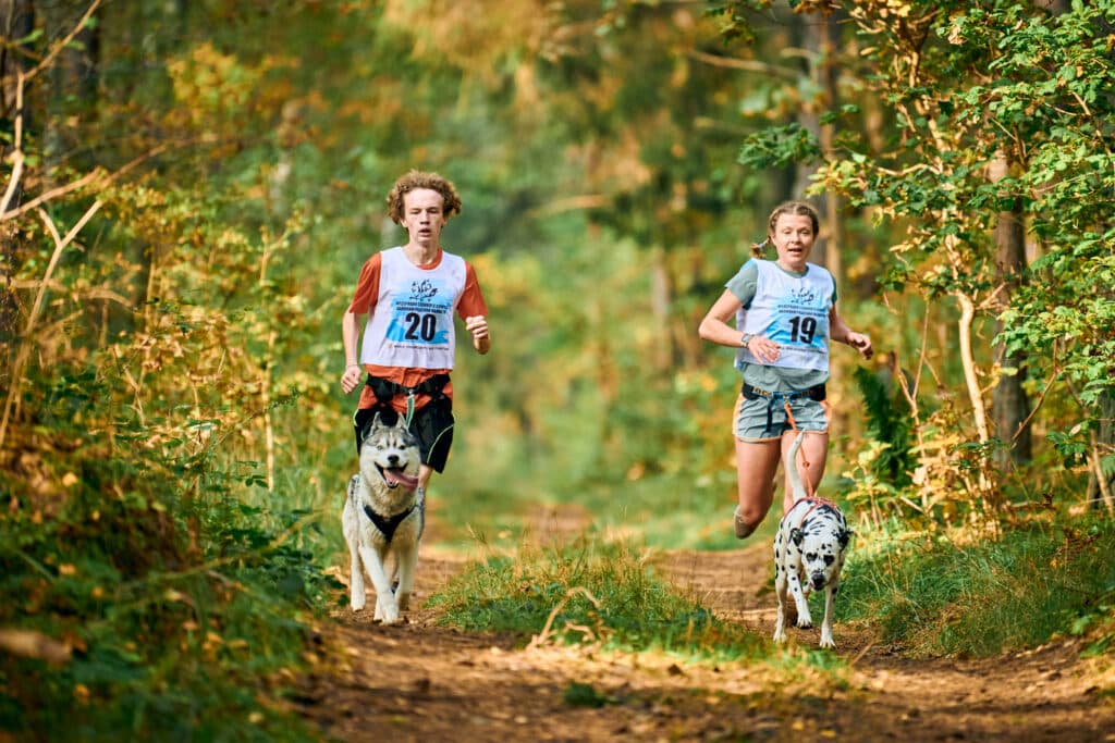 Carrera de canicross