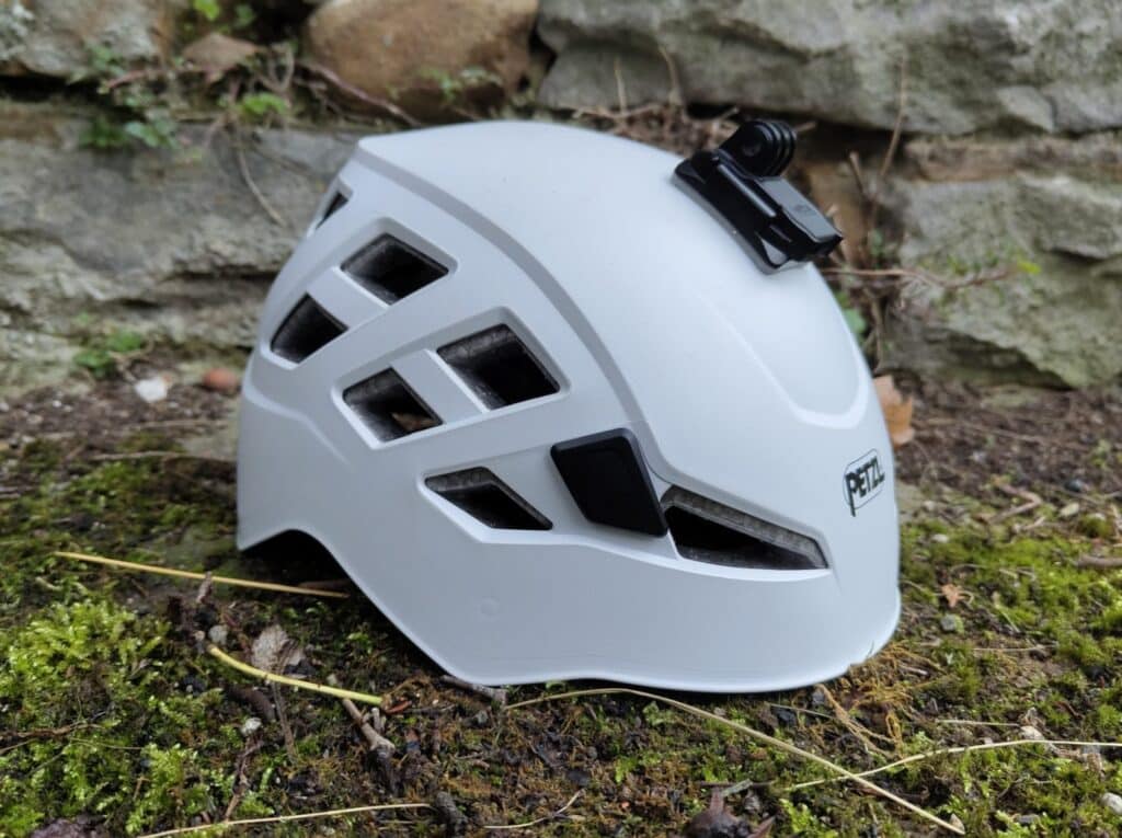 Casco Petzl Boreo para vía ferrata