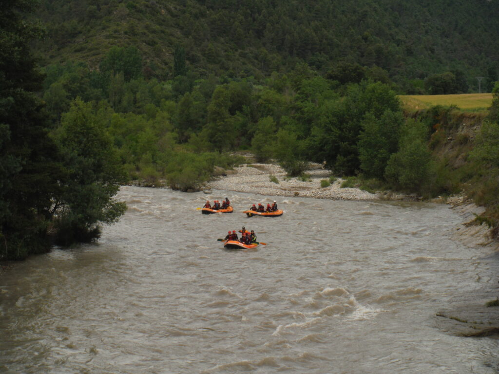 Rafting en el río Ésera