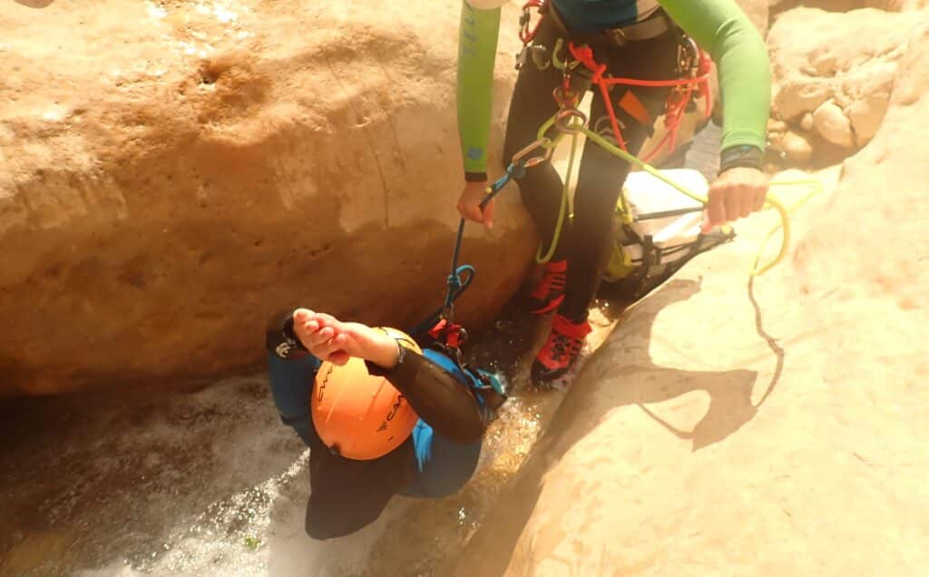 Agujero barranco formiga